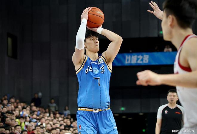 拜仁亚洲官方赞助商-北京首钢第一次夺冠